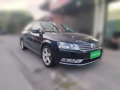 Volkswagen Magotan 2016, 84100 км, за 8684 USD