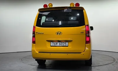 Hyundai Starex 2015, 72584 км, за 5222.11 USD