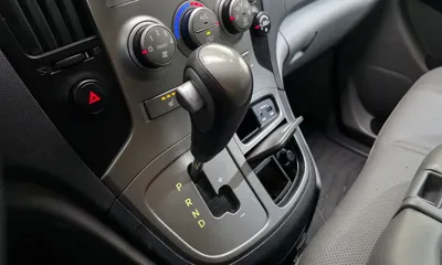Hyundai Starex 2015, 72584 км, за 5222.11 USD - фото 9