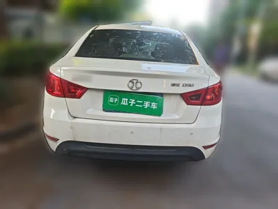 BAIC Senova D50 2014, 74500 км, за 2265 USD