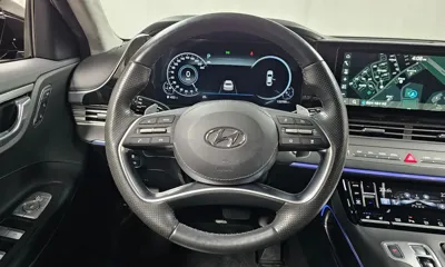 Hyundai Grandeur 2022, 133755 км, за 13850.6 USD - фото 13