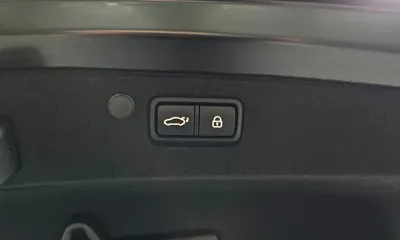 Hyundai Grandeur 2022, 133755 км, за 13850.6 USD - фото 20