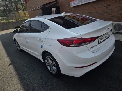 Hyundai Avante 2018, 122553 км, за 5244.85 USD - фото 6