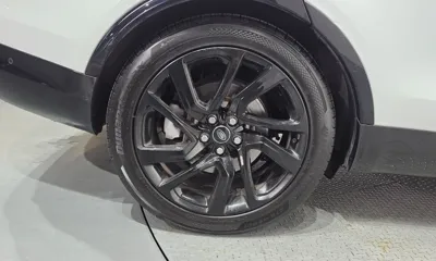 Land Rover Discovery 2017, 131186 км, за 16446.72 USD