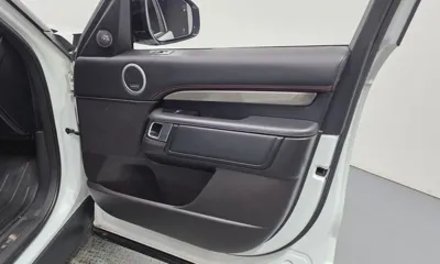 Land Rover Discovery 2017, 131186 км, за 16446.72 USD - фото 24