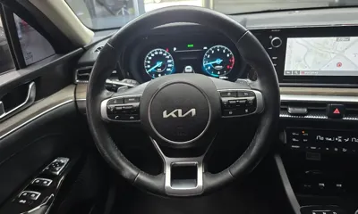 Kia K5 2022, 73678 км, за 21990.29 USD - фото 12