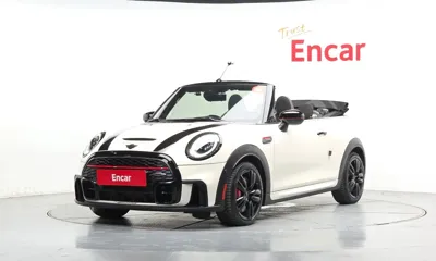 MINI Cooper Convertible · 2022 год