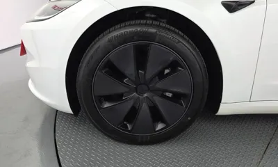 Tesla Model 3 2024, 15585 км, за 33044.71 USD