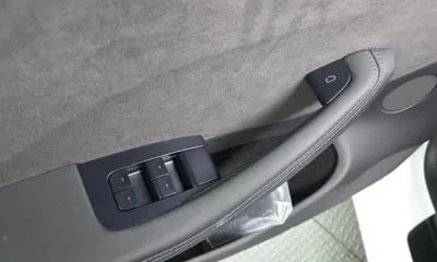 Tesla Model 3 2024, 15585 км, за 33044.71 USD - фото 35