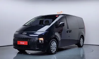 Hyundai Staria · 2023 год