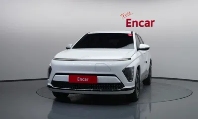 Hyundai Kona 2025, 22904 км, за 20152.29 USD