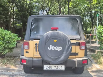 Jeep Wrangler 2014, 67226 км, за 13456.74 USD