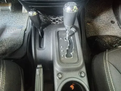 Jeep Wrangler 2014, 67226 км, за 13456.74 USD - фото 7