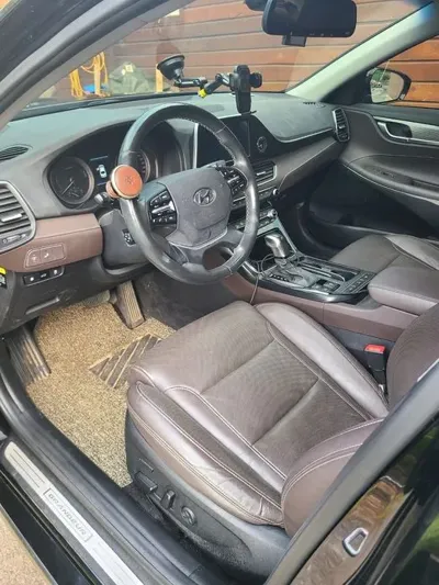 Hyundai Grandeur 2018, 84973 км, за 11815.68 USD - фото 7
