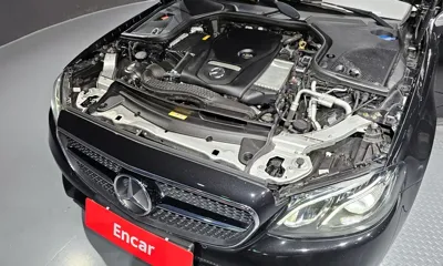 Mercedes-Benz E-Class 2020, 73396 км, за 16490.05 USD - фото 6