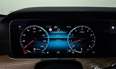 Mercedes-Benz E-Class 2021, 57408 км, за 24090.85 USD - фото 8