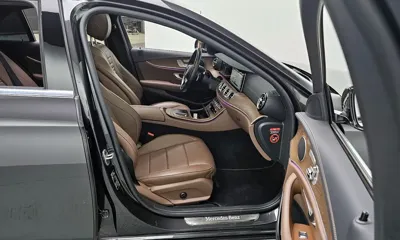 Mercedes-Benz E-Class 2021, 57408 км, за 24090.85 USD - фото 18
