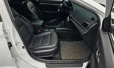 Hyundai Avante 2019, 73328 км, за 9188.27 USD - фото 11