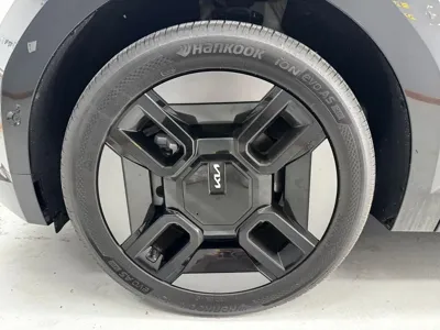 Kia EV9 2025, 57675 км, за 40698.44 USD