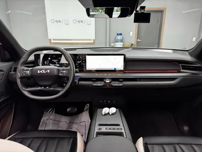 Kia EV9 2025, 57675 км, за 40372.45 USD - фото 7