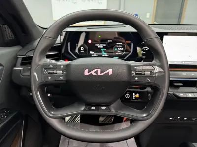 Kia EV9 2025, 57675 км, за 40372.45 USD - фото 12