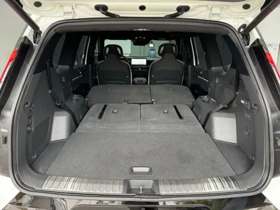 Kia EV9 2025, 57675 км, за 40372.45 USD - фото 19