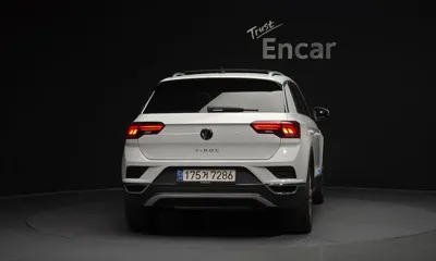 Volkswagen T-Roc 2021, 48183 км, за 15758.28 USD