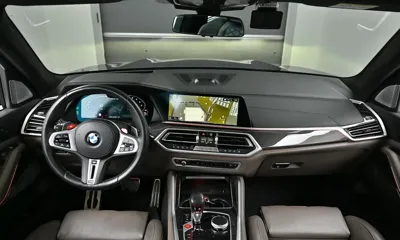BMW X5M 2022, 53285 км, за 56880.95 USD - фото 7