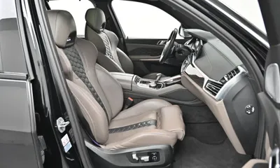 BMW X5M 2022, 53285 км, за 56880.95 USD - фото 10