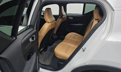 Volvo XC40 2021, 140773 км, за 15426.02 USD - фото 12