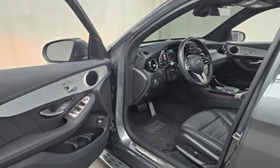 Mercedes-Benz GLC-Class 2021, 35483 км, за 28410.57 USD - фото 10