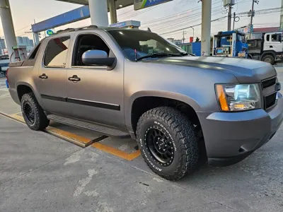 Chevrolet Avalanche 2007, 165000 км, за 11726.39 USD - фото 13