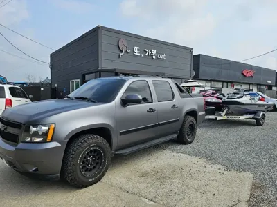 Chevrolet Avalanche 2007, 165000 км, за 11726.39 USD - фото 16