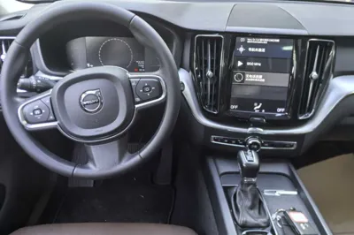Volvo XC60 2020, 73600 км, за 19475 USD - фото 12