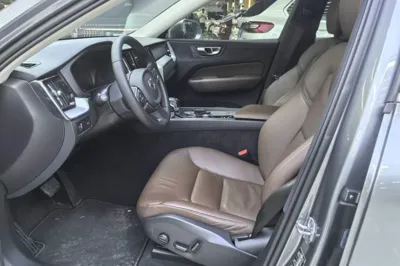 Volvo XC60 2020, 73600 км, за 19475 USD - фото 13