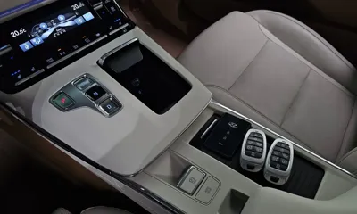 Hyundai Grandeur 2022, 124928 км, за 14911.76 USD - фото 9