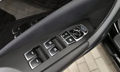 Hyundai Grandeur 2015, 154301 км, за 4944.06 USD - фото 28