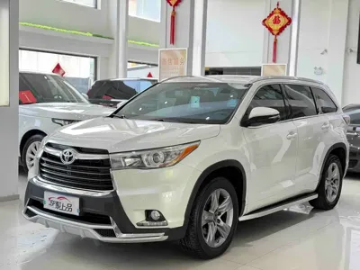 Toyota Highlander · 2017 год