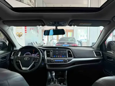 Toyota Highlander 2017, 79000 км, за 16156.25 USD - фото 12