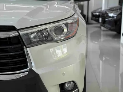 Toyota Highlander 2017, 79000 км, за 16156.25 USD - фото 17