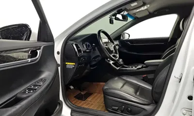 Hyundai Grandeur 2019, 129860 км, за 10093.11 USD - фото 11