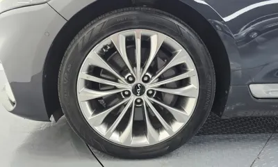Kia K9 2022, 41810 км, за 22805.41 USD
