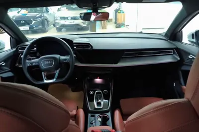 Audi A3 2025, 5200 км, за 22772 USD