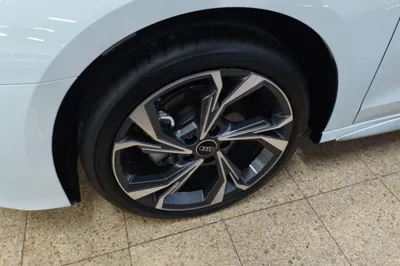Audi A3 2025, 5200 км, за 22772 USD - фото 11