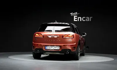 MINI Clubman 2023, 47712 км, за 17915.32 USD