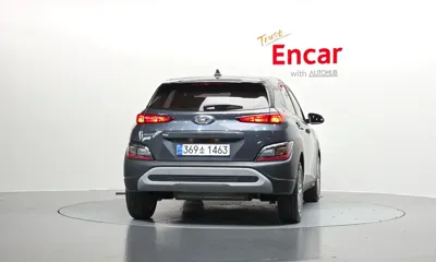 Hyundai Kona 2021, 118996 км, за 8467.9 USD