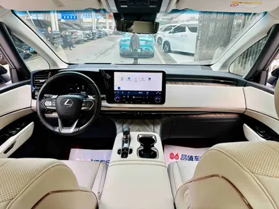 Lexus LM 2024, 41000 км, за 186841.58 USD - фото 7