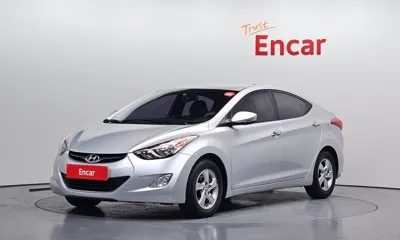 Hyundai Avante · 2012 год
