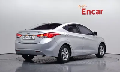 Hyundai Avante 2012, 48162 км, за 4402.44 USD