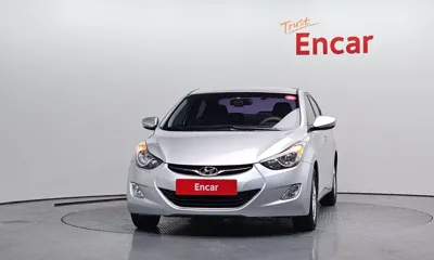 Hyundai Avante 2012, 48162 км, за 4402.44 USD